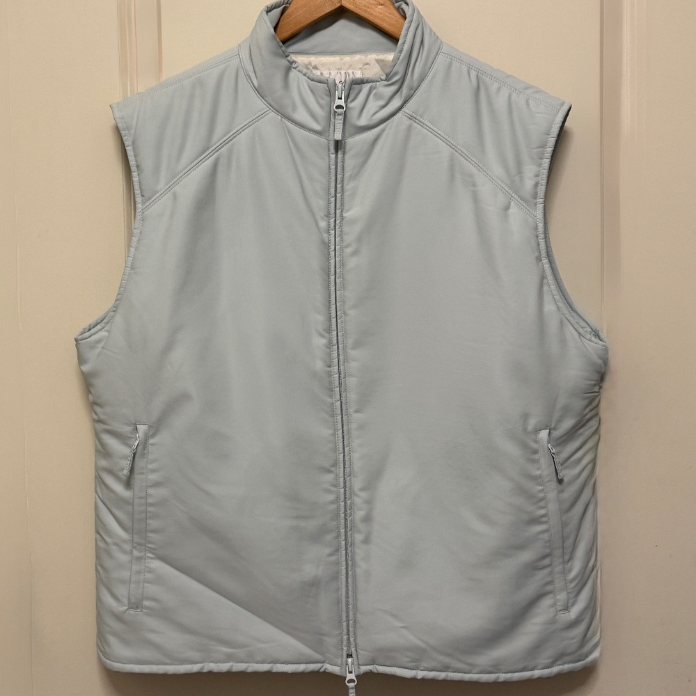 Cutter & Buck Quilted Vest XL Light Grey Zip Front Fully Lined Travel Golf